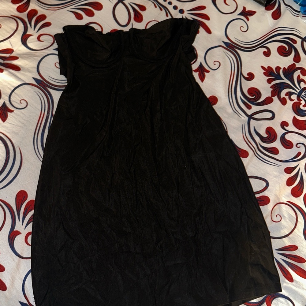 SKIMS Black Strapless Dress